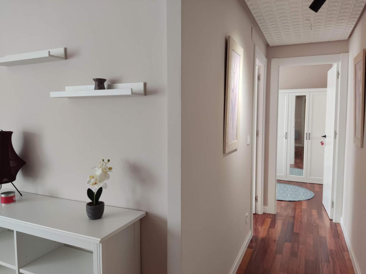 Acogedor Apartamento Junto A La Plaza Villasana de Mena Exterior foto